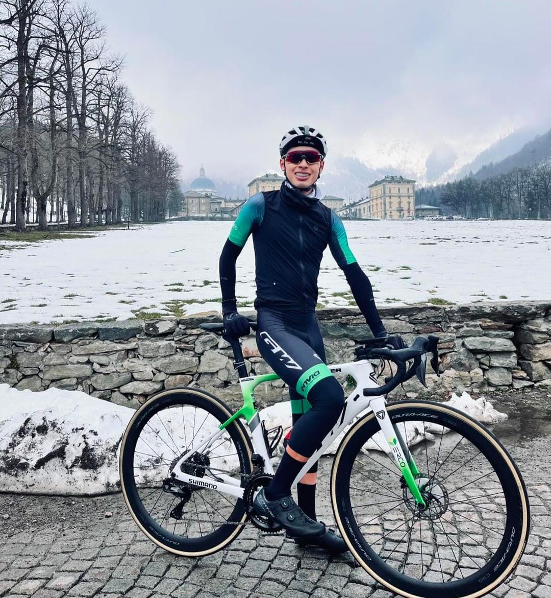 ¿UN QUINDIANO A LAS GRANDES LIGAS DEL CICLISMO INTERNACIONAL?